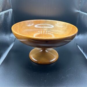 Vintage Oregon Myrtle wood Bowl on Pedestal Candy Dish Catch All Multi Purpose